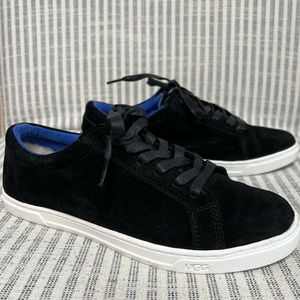Ugg suede sneaker in black